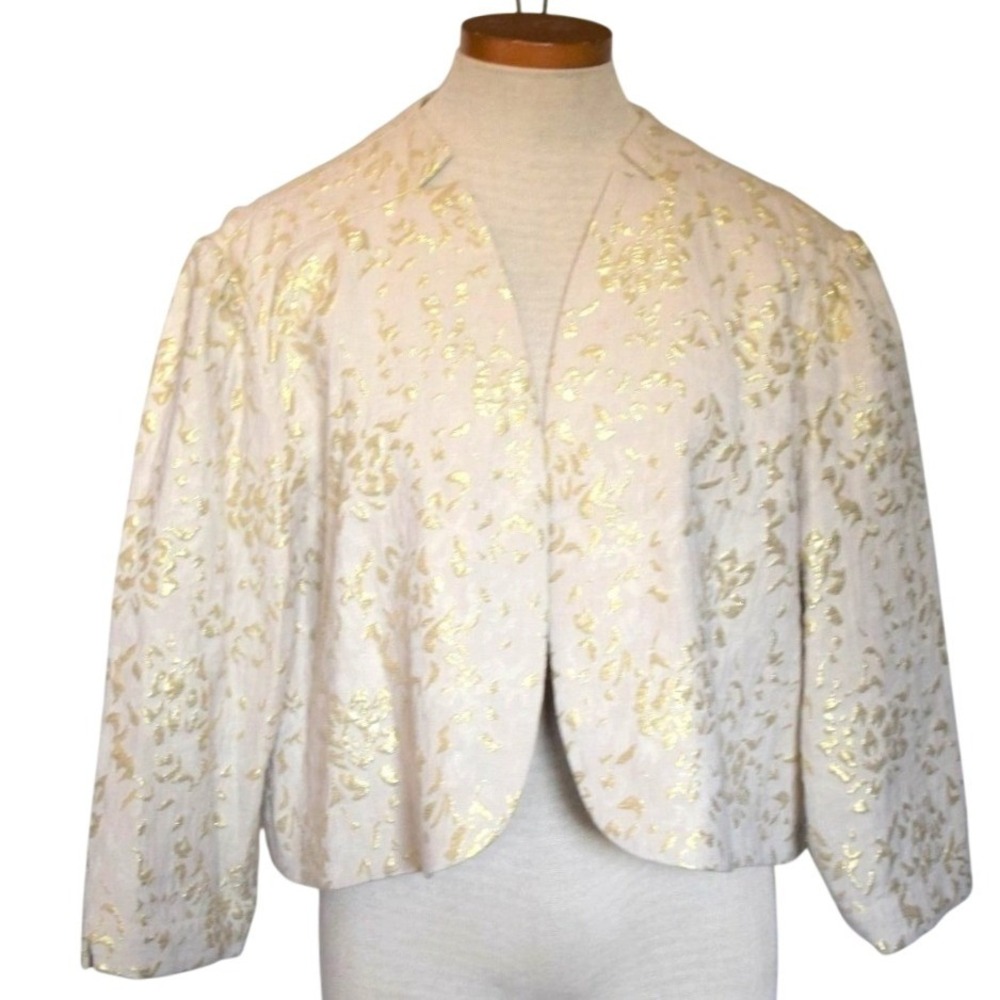 Chico's Astere Squire Cropped Jacket Med Gold Silk Cotton Floral Metal Brocade